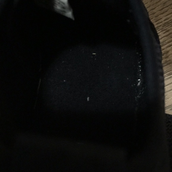 Boys laceless slip on sneakers  Navy J1 GUC - Picture 9 of 10